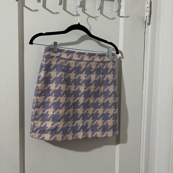 Chic Houndstooth Blazer and skirt - Purple and Cream - Picture 5 of 5